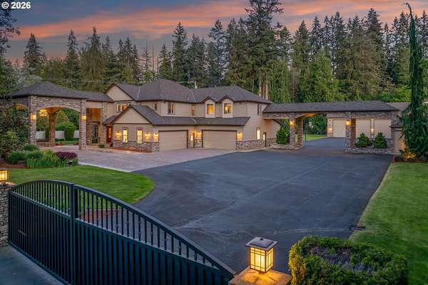 1.72 Acres of Land with Home for Sale in Vancouver, Washington