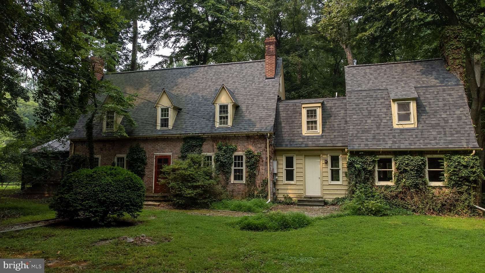8 Acres of Land with Home for Sale in Elkton, Maryland