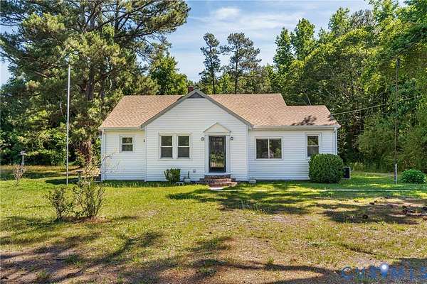 4.75 Acres of Land with Home for Sale in Windsor, Virginia