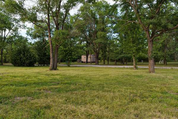 12.5 Acres of Recreational & Residential Land for Sale in Montrose, Iowa