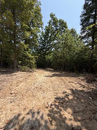29.8 Acres of Recreational & Residential Land for Sale in Dickson, Tennessee