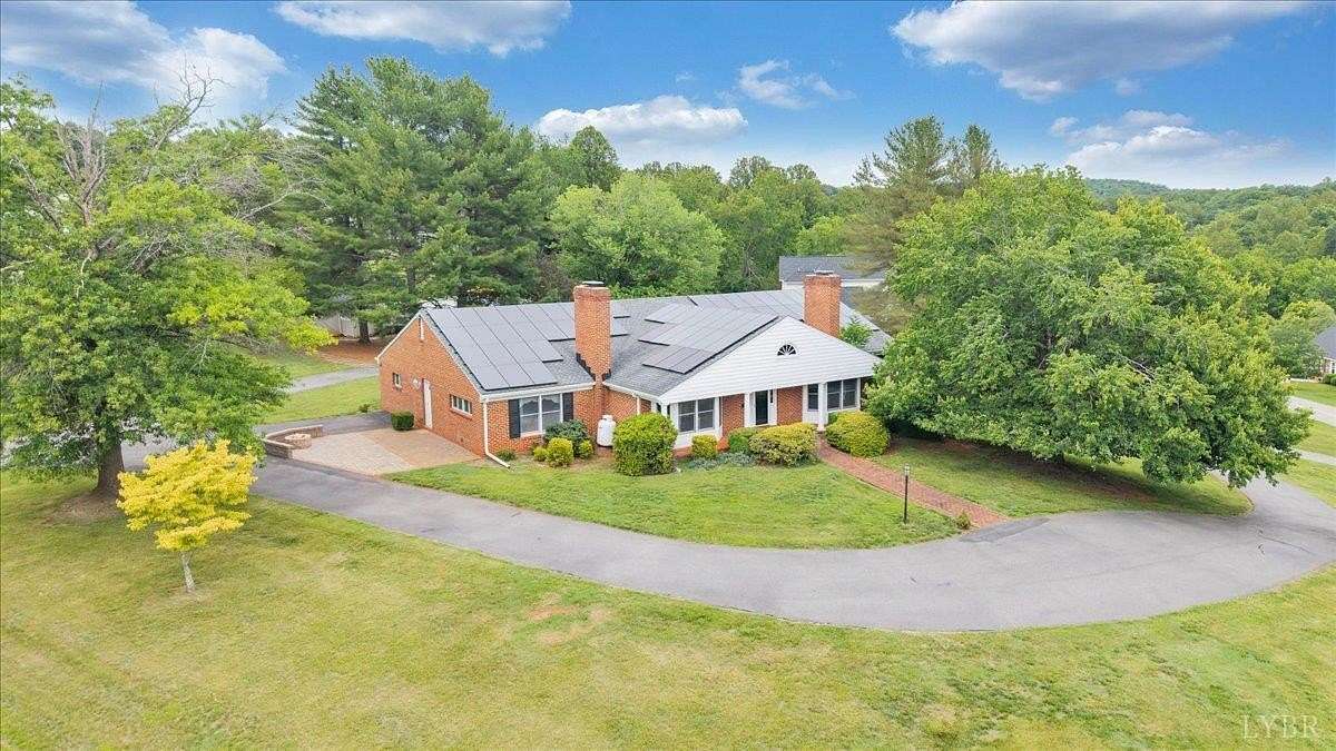 1.69 Acres of Land with Home for Sale in Forest, Virginia