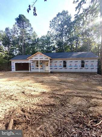 4 Acres of Land with Home for Sale in Charlotte Hall, Maryland