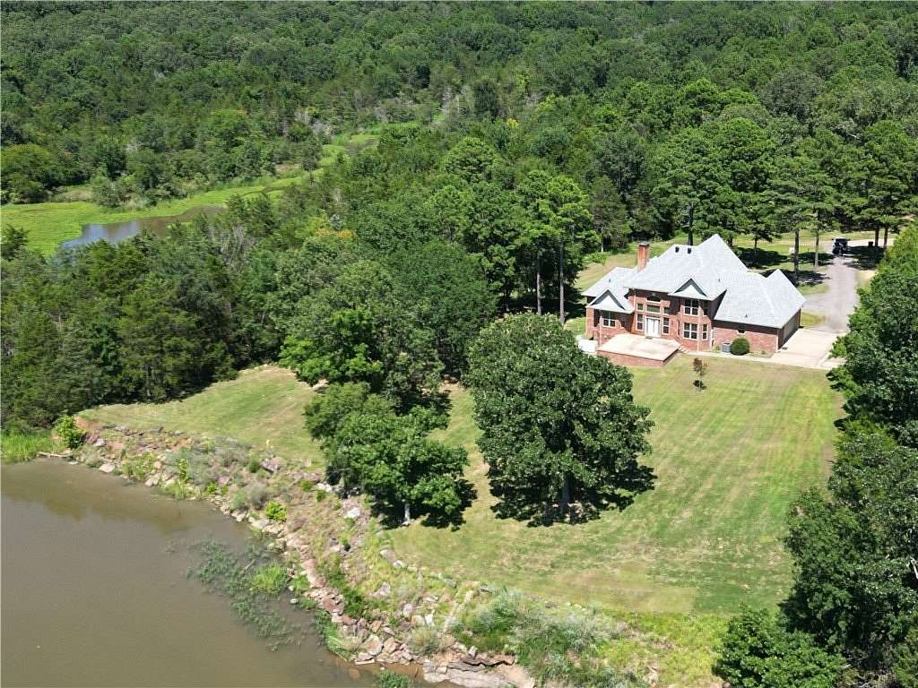 2 Acres of Land with Home for Sale in Lamar, Arkansas