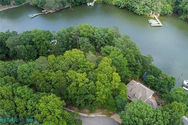 0.69 Acres of Land for Sale in Hartfield, Virginia