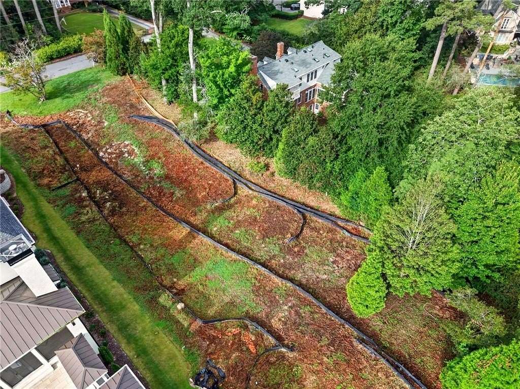 0.95 Acres of Residential Land for Sale in Atlanta, Georgia