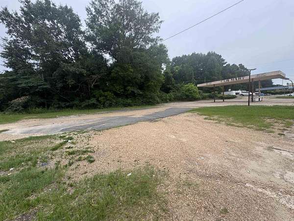 0.46 Acres of Residential Land for Sale in Camden, Arkansas