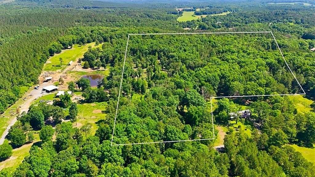 36 Acres of Recreational & Residential Land for Sale in Silver Creek, Georgia