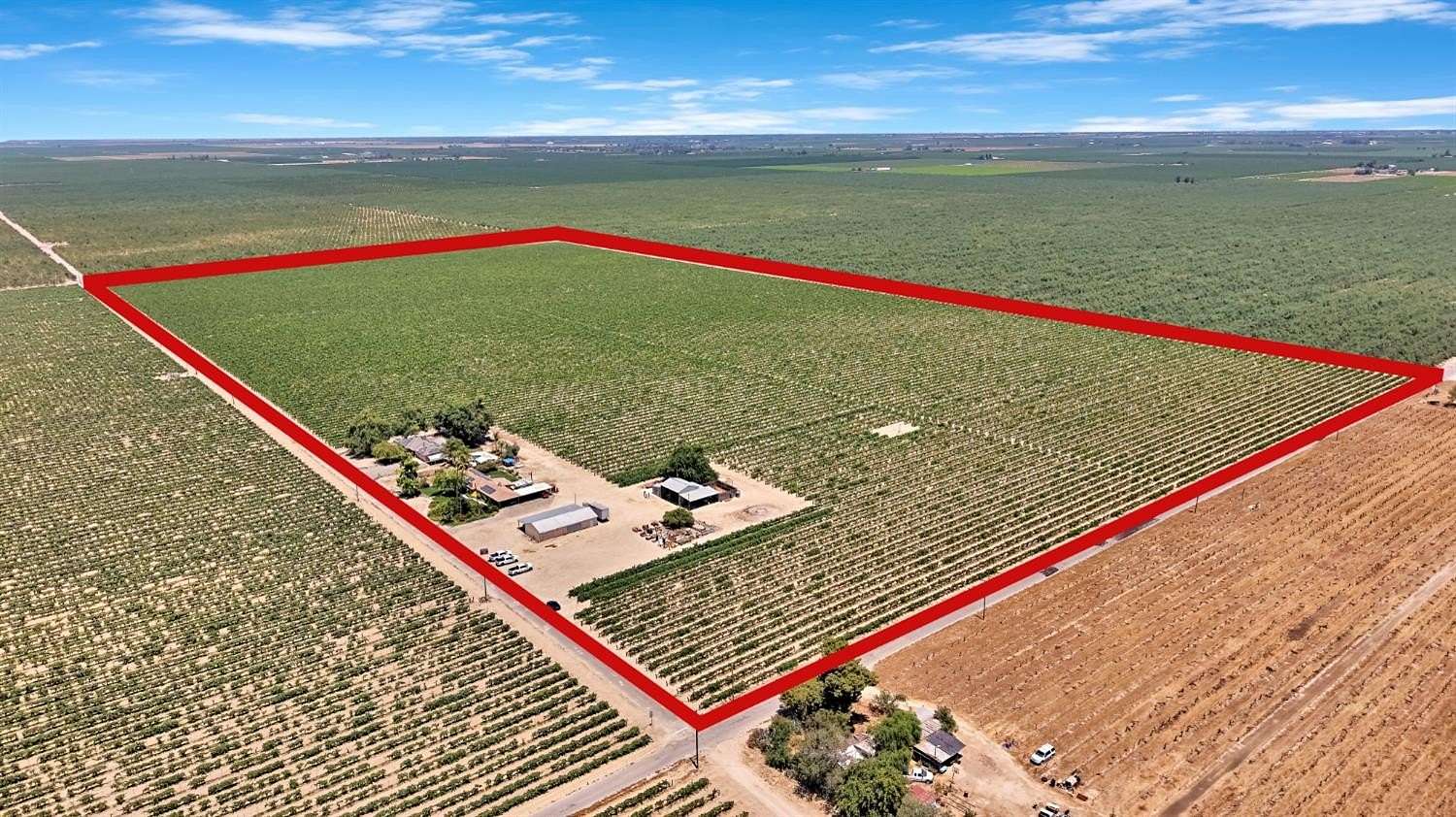 73.8 Acres of Land with Home for Sale in Caruthers, California
