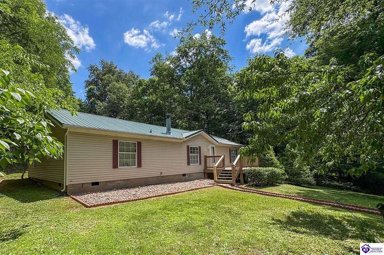 2 Acres of Land with Home for Sale in Vine Grove, Kentucky