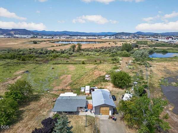 3.44 Acres of Land with Home for Sale in Central Point, Oregon
