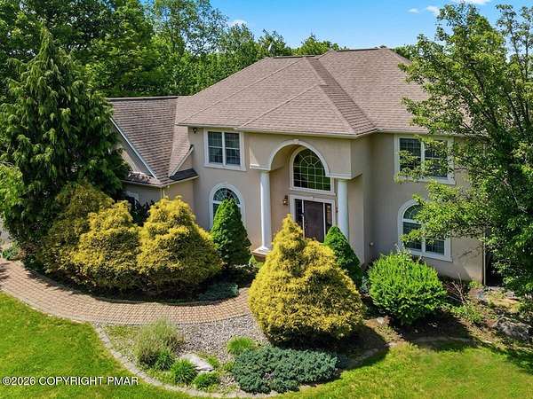 2.14 Acres of Land with Home for Sale in Bartonsville, Pennsylvania