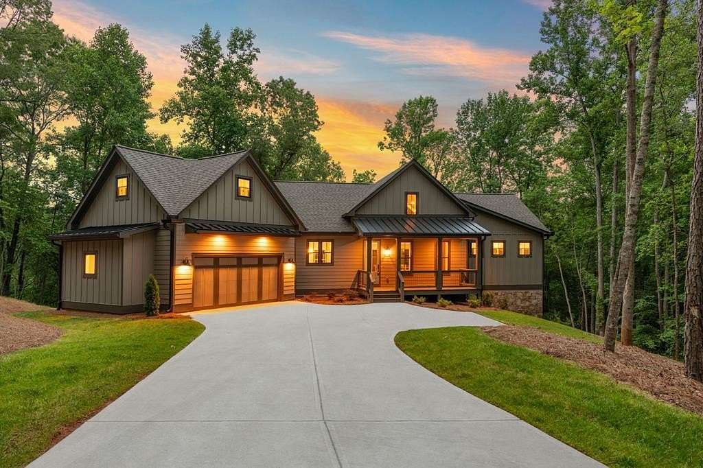 2.22 Acres of Land with Home for Sale in Ellijay, Georgia