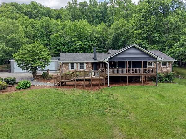3.75 Acres of Land with Home for Sale in Hiawassee, Georgia