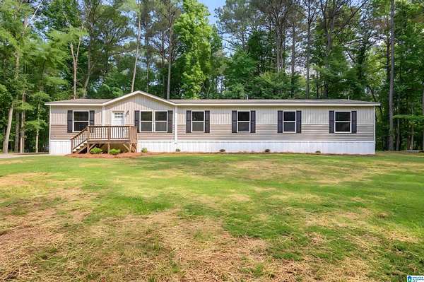 2.6 Acres of Land with Home for Sale in Wilsonville, Alabama