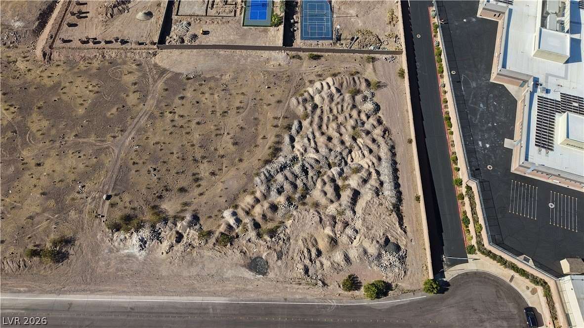 0.92 Acres of Residential Land for Sale in Henderson, Nevada