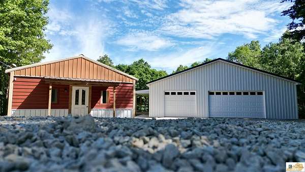 2 Acres of Land with Home for Sale in Columbia, Kentucky