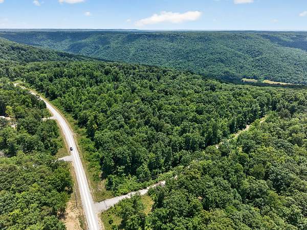 7.63 Acres of Residential Land for Sale in Sparta, Tennessee