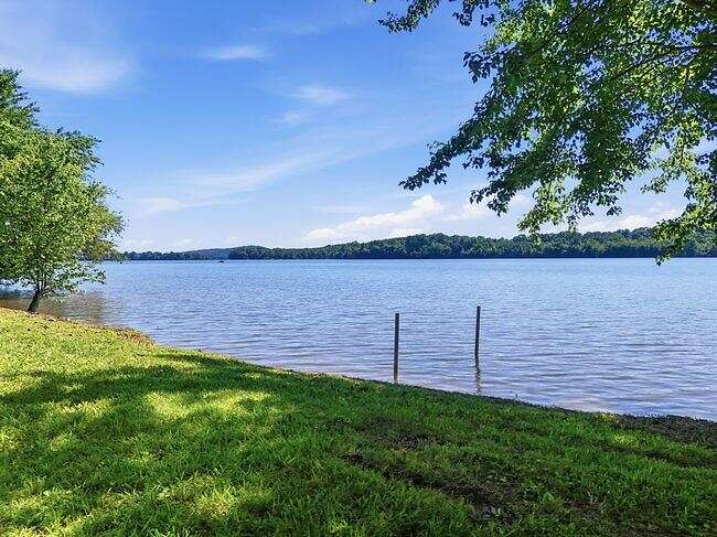 2.28 Acres of Residential Land for Sale in Spring City, Tennessee