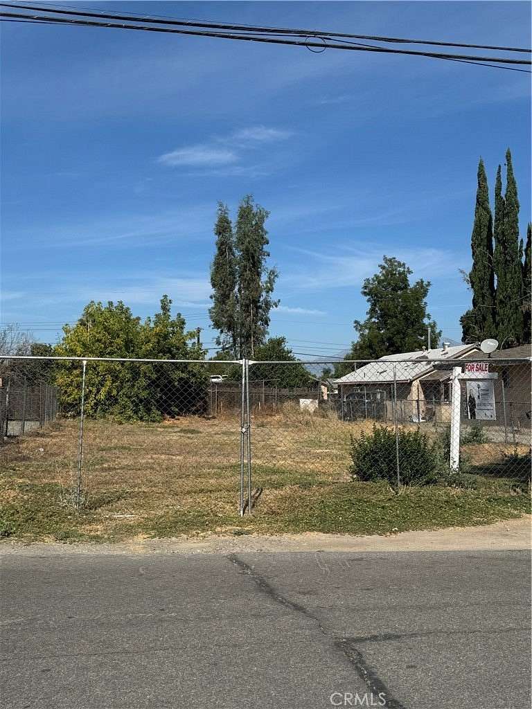0.1 Acres of Residential Land for Sale in San Bernardino, California