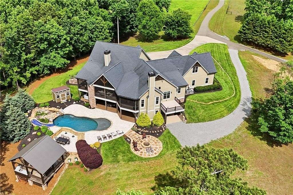 13.7 Acres of Improved Land for Sale in Canton, Georgia