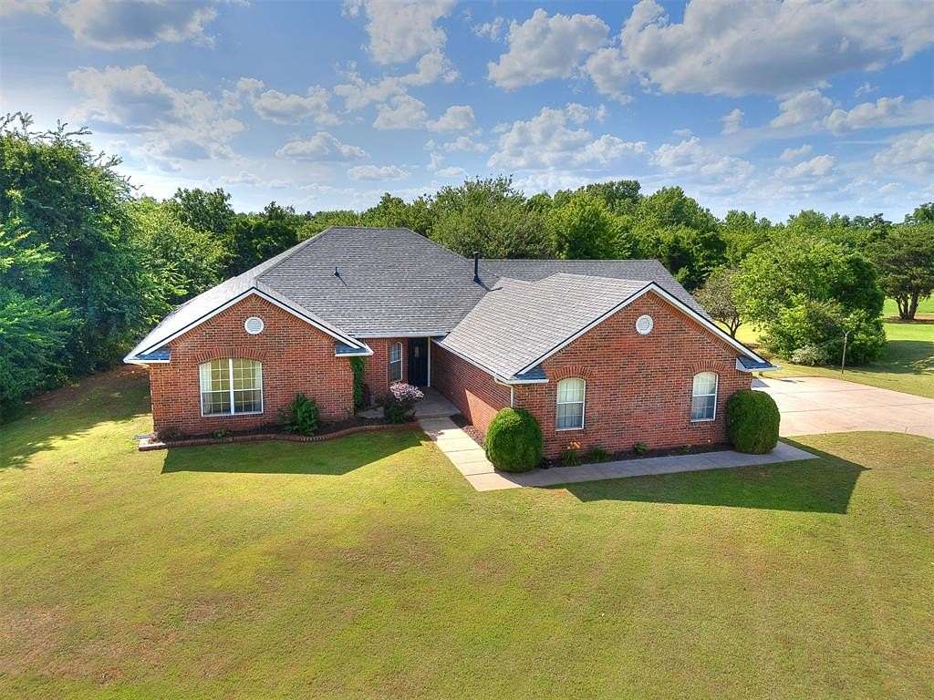 2.19 Acres of Land with Home for Sale in Mustang, Oklahoma