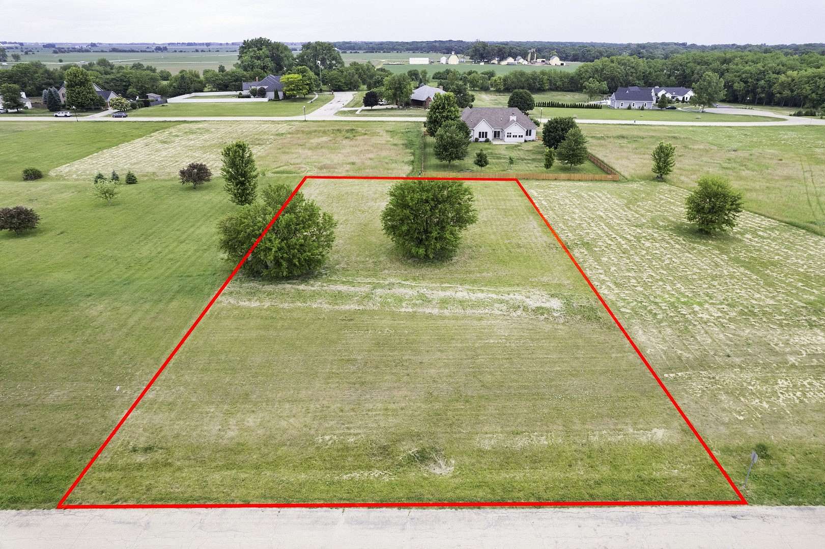 0.78 Acres of Residential Land for Sale in Somonauk, Illinois
