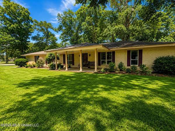 2.18 Acres of Land with Home for Sale in Greenville, Mississippi