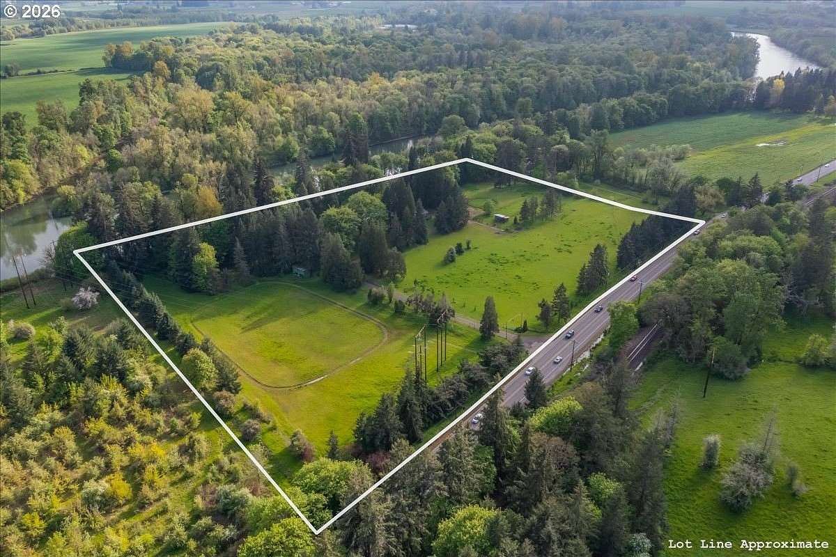 15.5 Acres of Land with Home for Sale in Albany, Oregon
