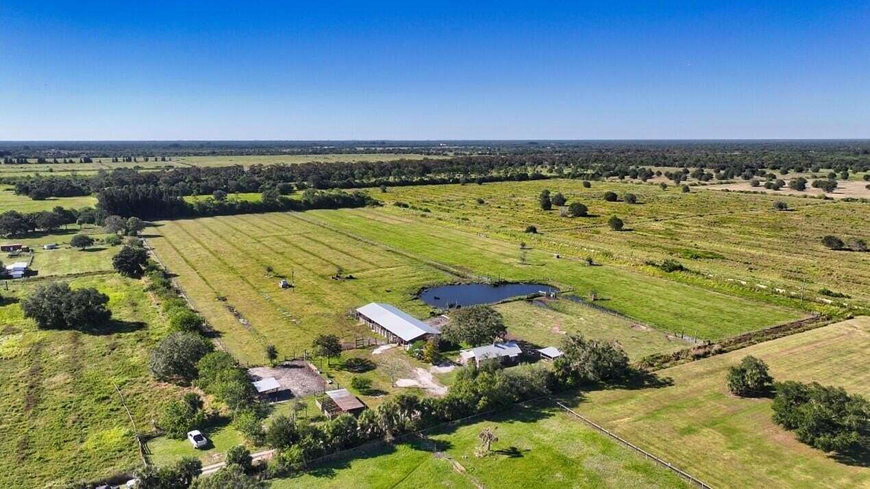 18.7 Acres of Land for Sale in Vero Beach, Florida