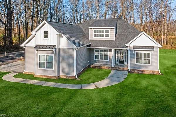 2.53 Acres of Land with Home for Sale in Suffolk, Virginia