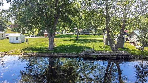 0.1 Acres of Residential Land for Sale in Wolcottville, Indiana