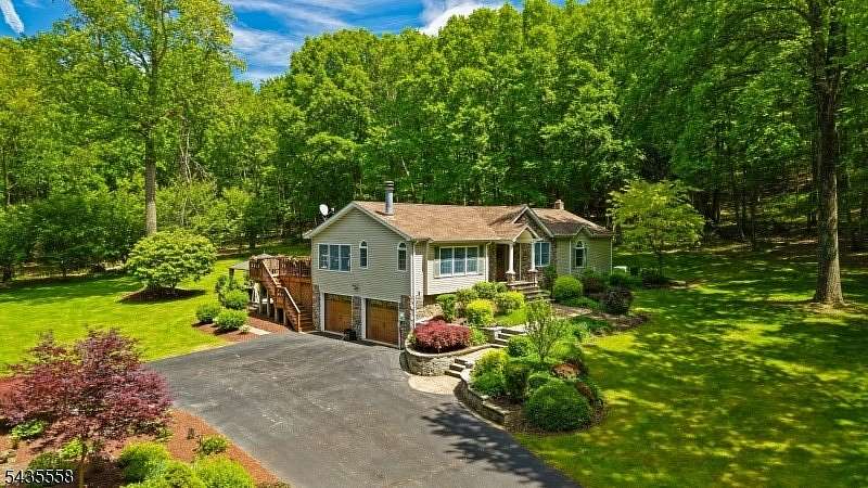 4 Acres of Land with Home for Sale in Mansfield Township, New Jersey