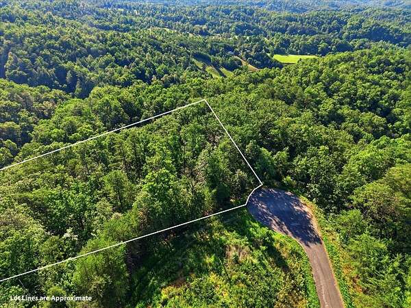 2 Acres of Residential Land for Sale in Sevierville, Tennessee