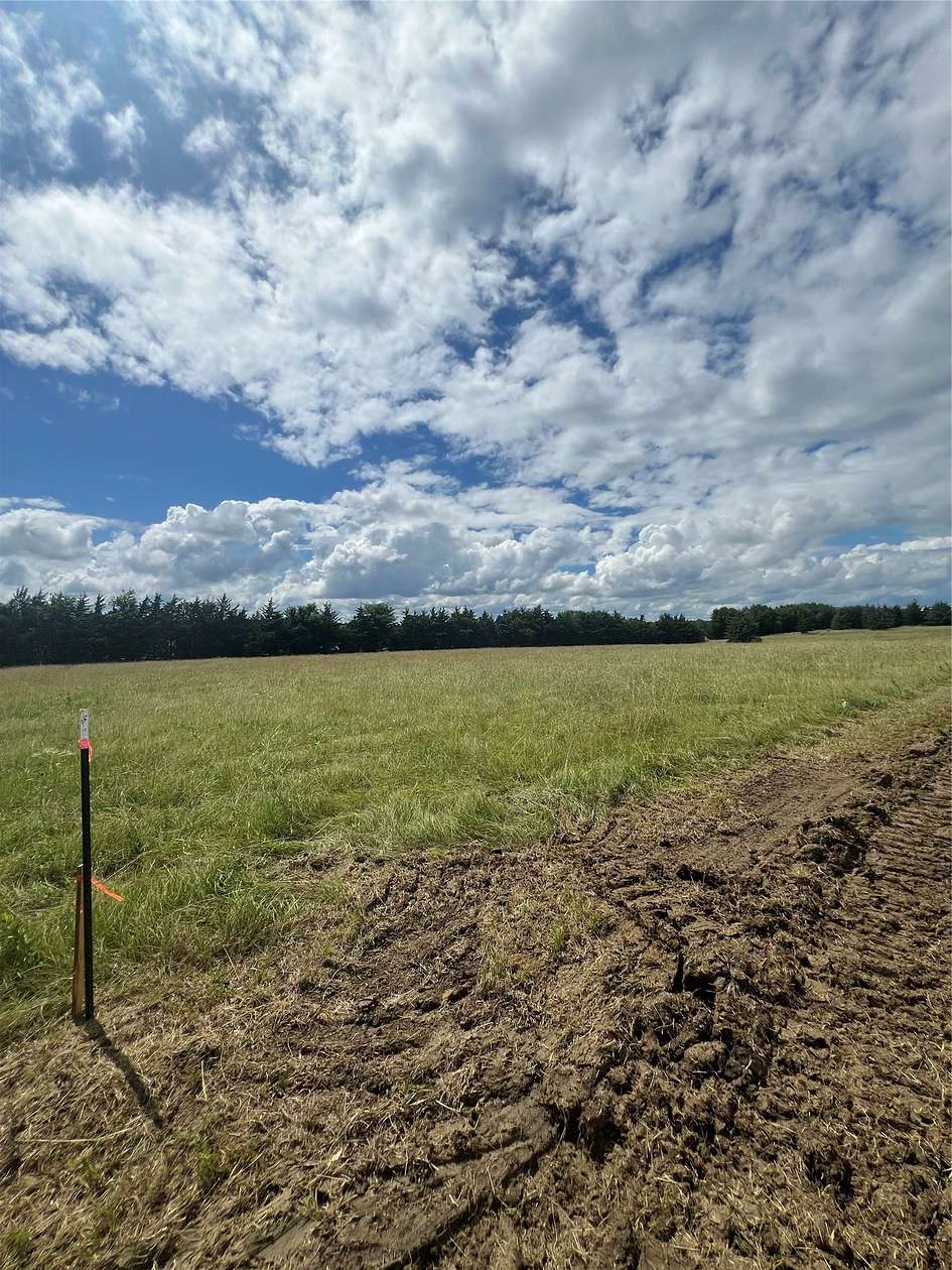 1.43 Acres of Residential Land for Sale in Sumner, Texas