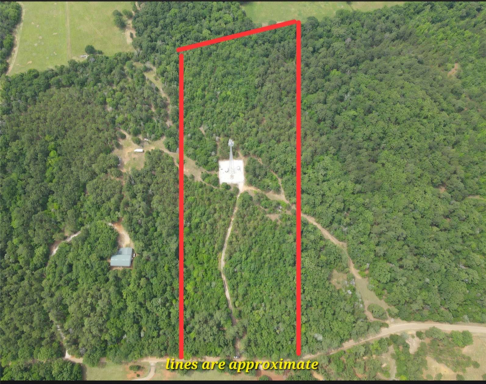 16 Acres of Recreational & Residential Land for Sale in Ben Wheeler, Texas
