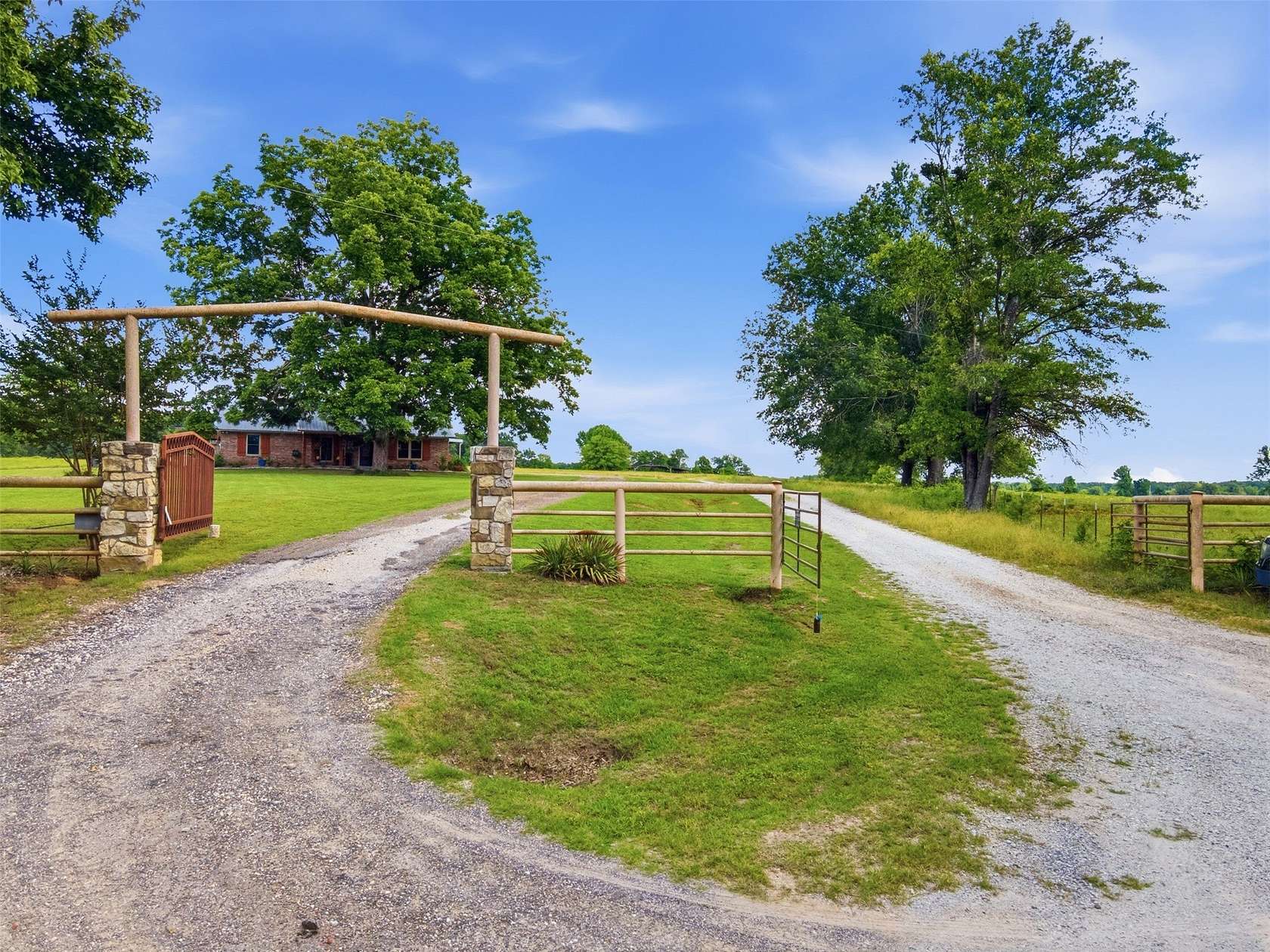 7 Acres of Residential Land for Sale in Bogata, Texas