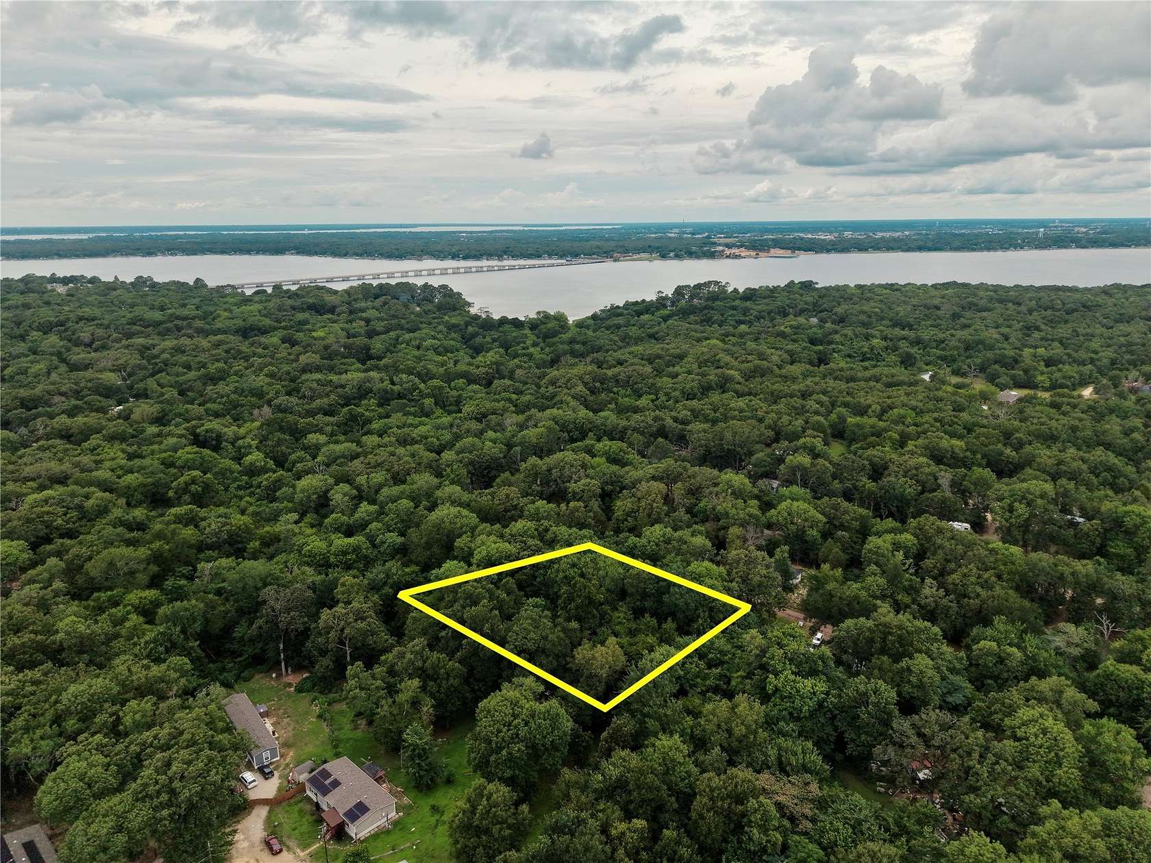 1.1 Acres of Residential Land for Sale in Mabank, Texas
