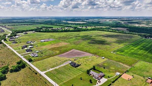 72.4 Acres of Agricultural Land for Sale in Palmer, Texas