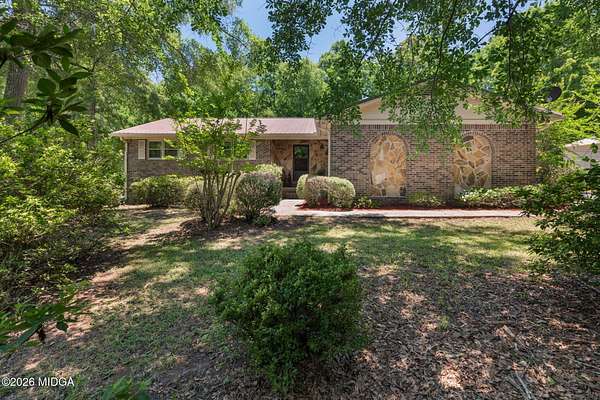 4.42 Acres of Land with Home for Sale in Gray, Georgia
