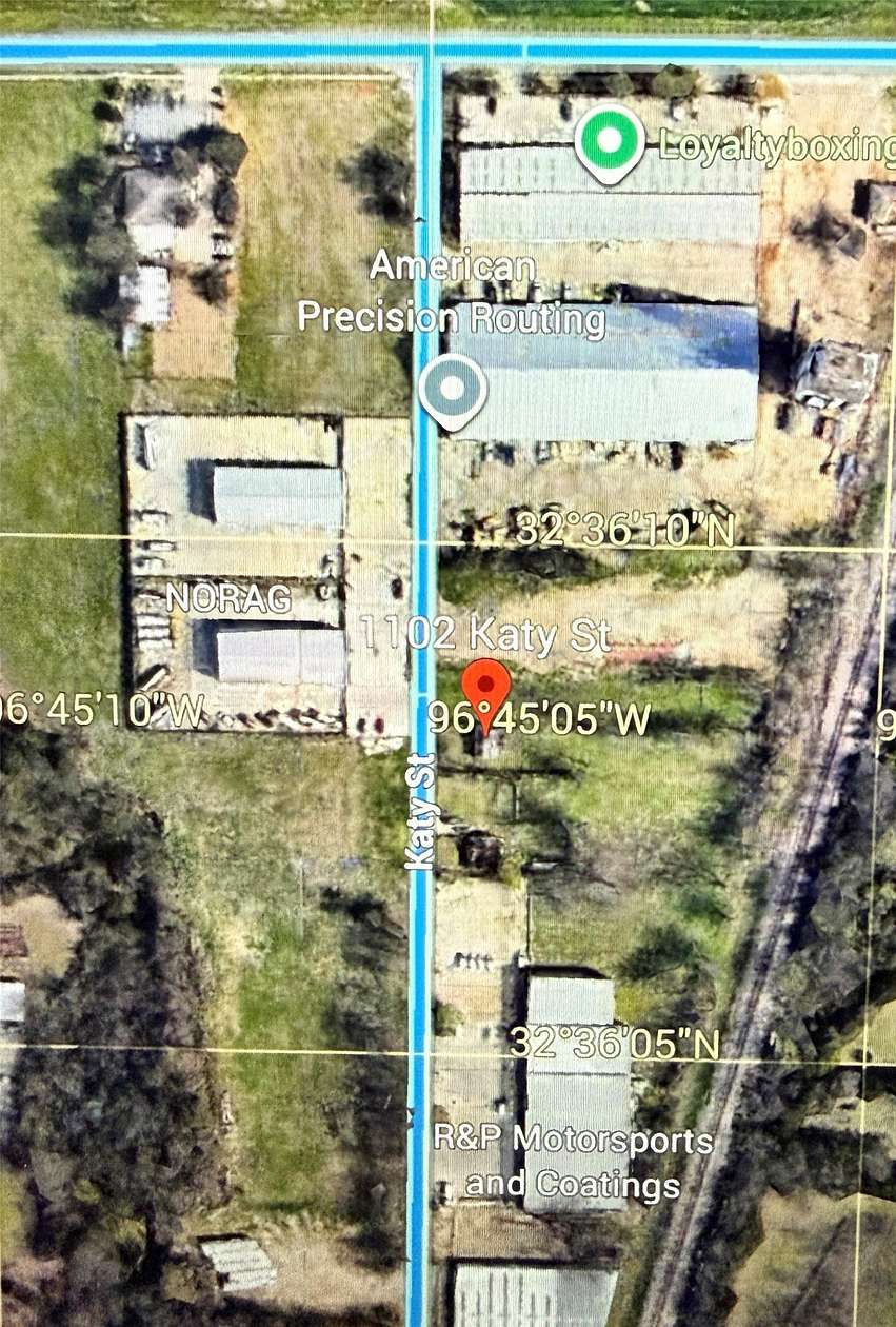 0.36 Acres of Commercial Land for Sale in Lancaster, Texas