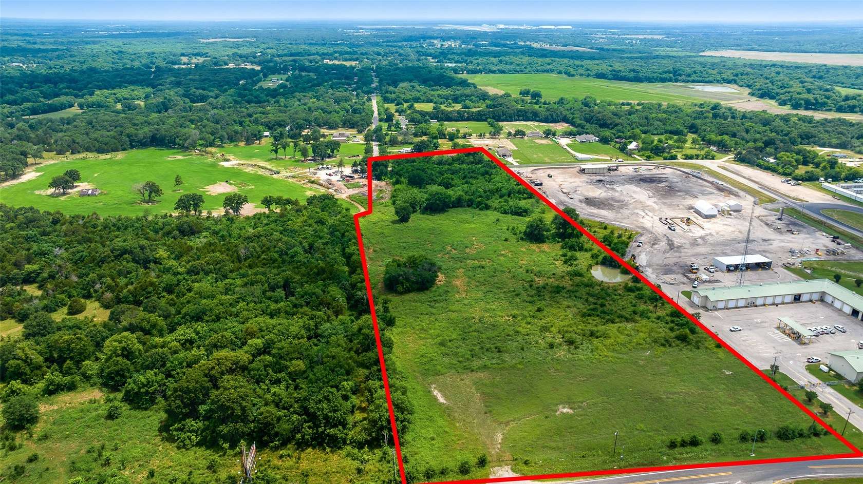 16 Acres of Commercial Land for Sale in Greenville, Texas