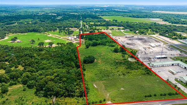 16 Acres of Commercial Land for Sale in Greenville, Texas