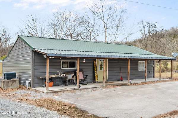 197 Acres of Recreational Land with Home for Sale in Milton, Kentucky