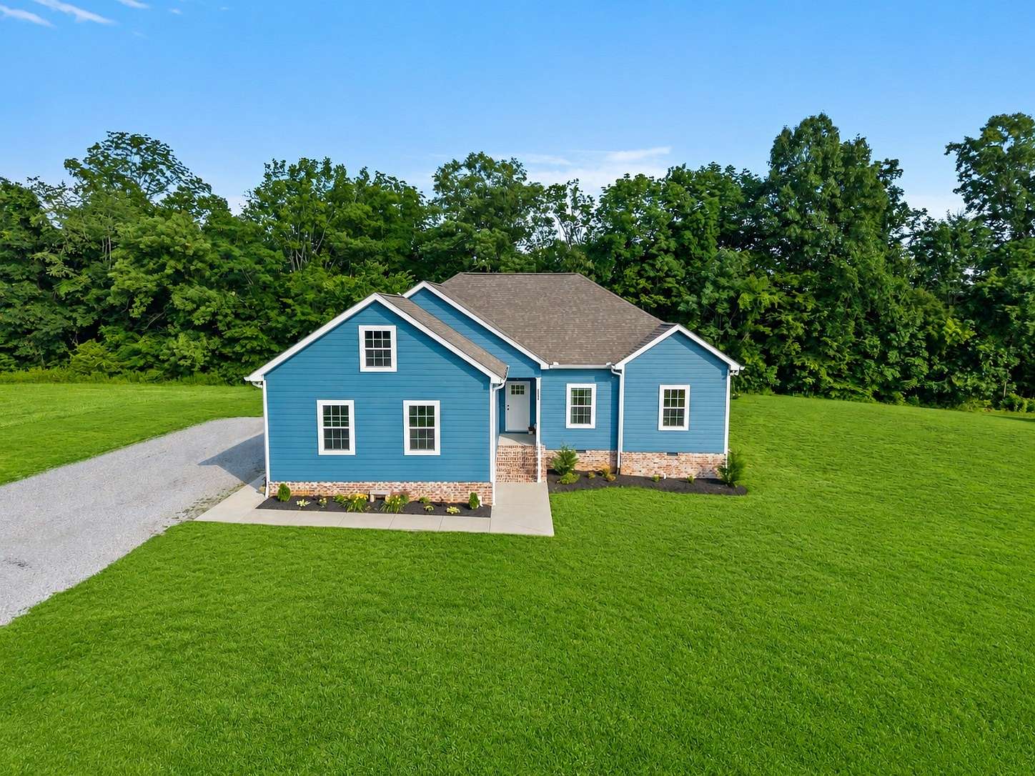 1.8 Acres of Land with Home for Sale in Springfield, Tennessee