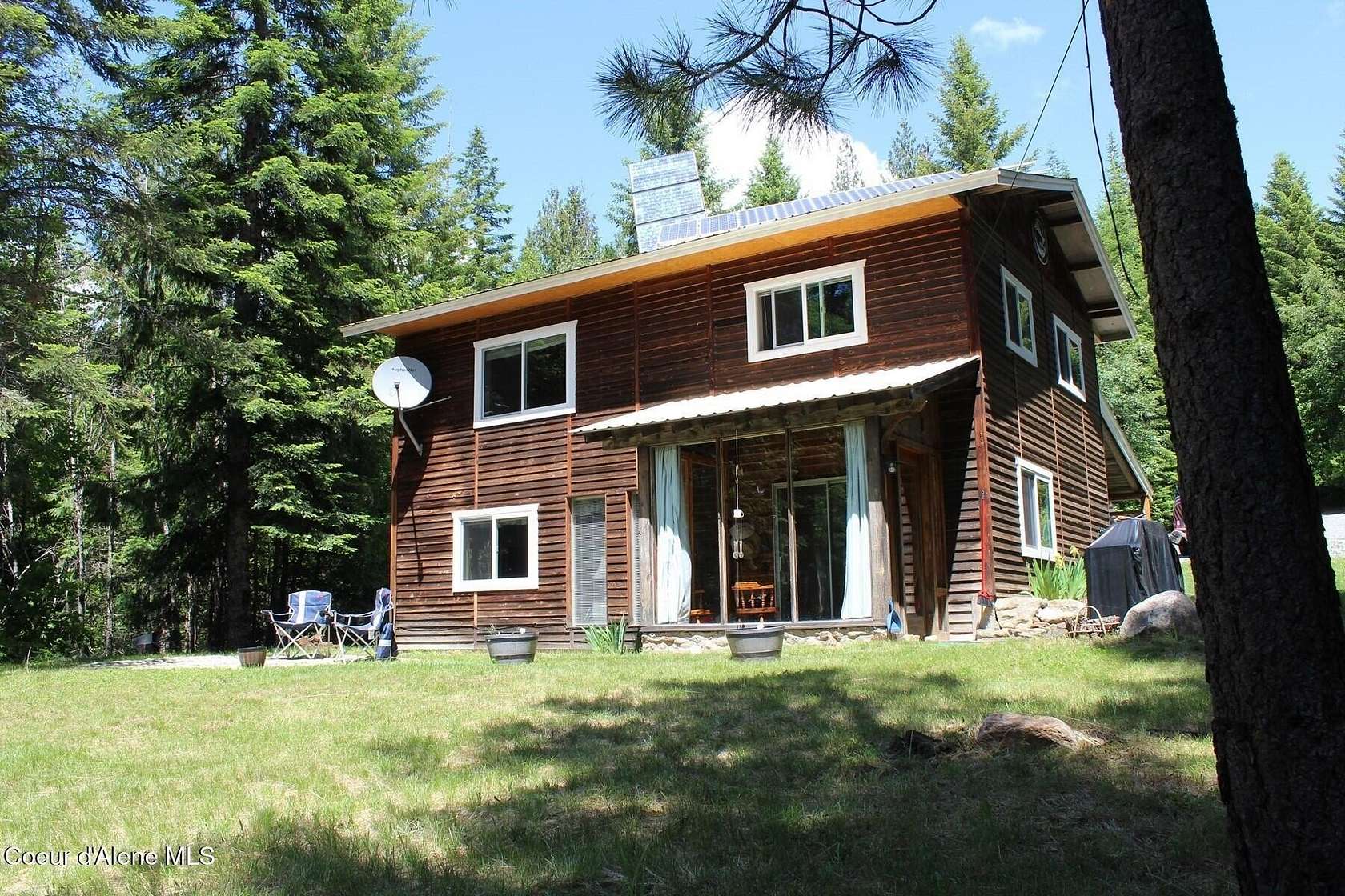 10 Acres of Land with Home for Sale in Priest River, Idaho