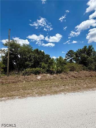 1.25 Acres of Residential Land for Sale in Clewiston, Florida
