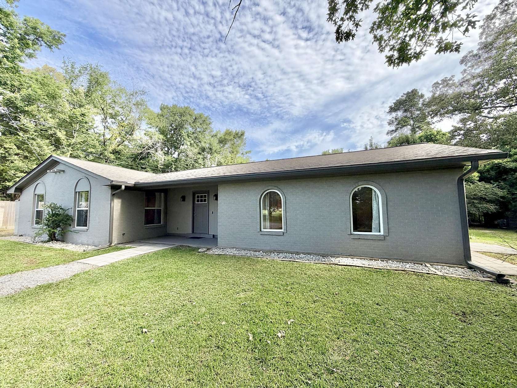 2 Acres of Land with Home for Sale in Columbus, Mississippi