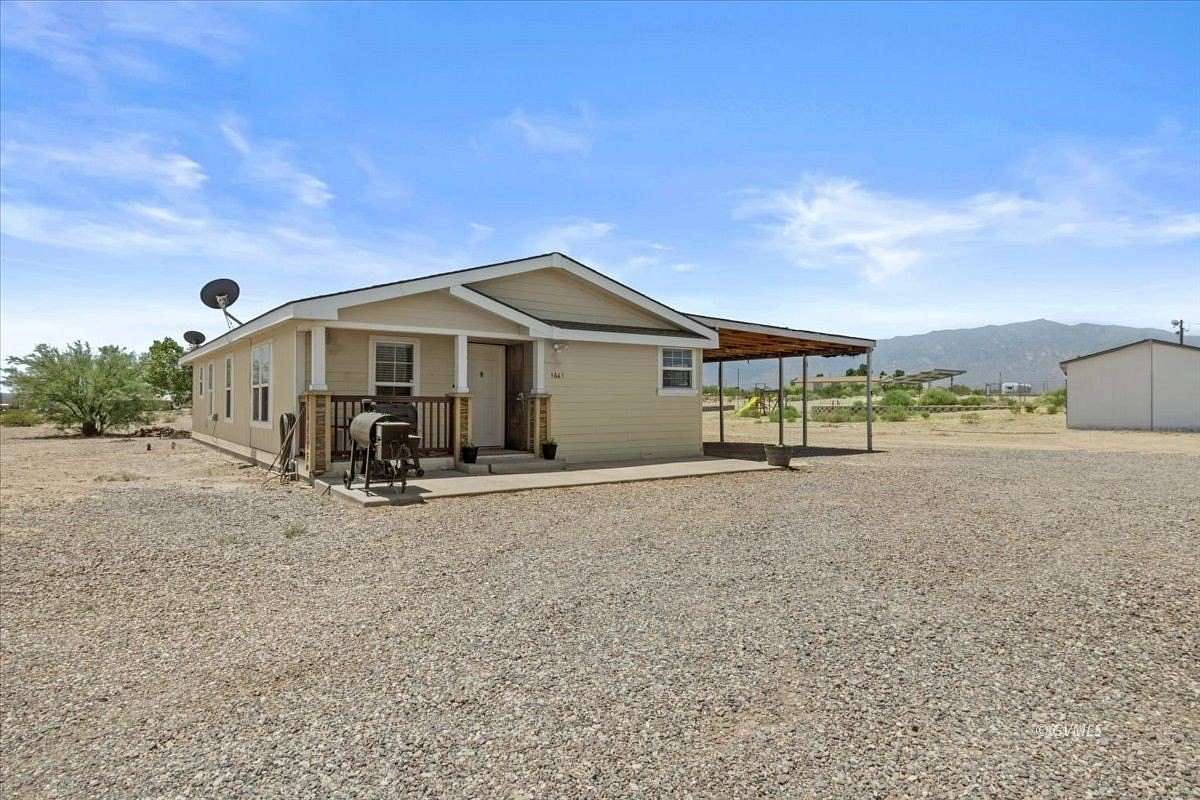 2.5 Acres of Land with Home for Sale in Safford, Arizona