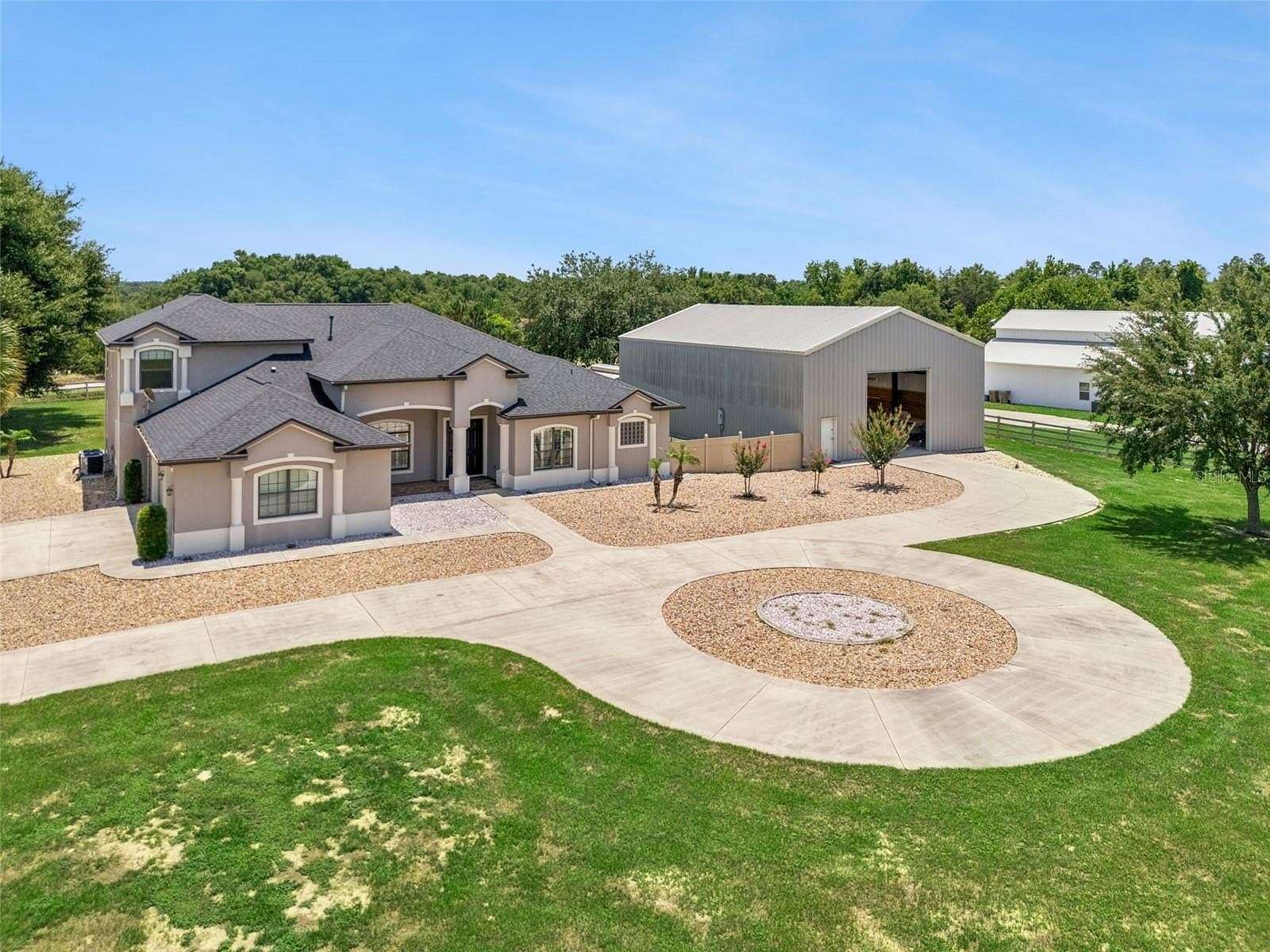 5 Acres of Land with Home for Sale in Clermont, Florida